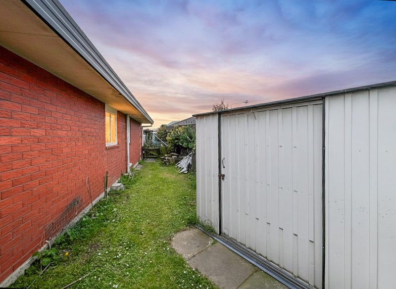2/479 Main South Road, Hornby, Christchurch - Carousel 17