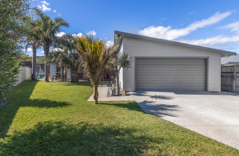 20 Rainbow Court, Raumati South, Paraparaumu - Carousel 1