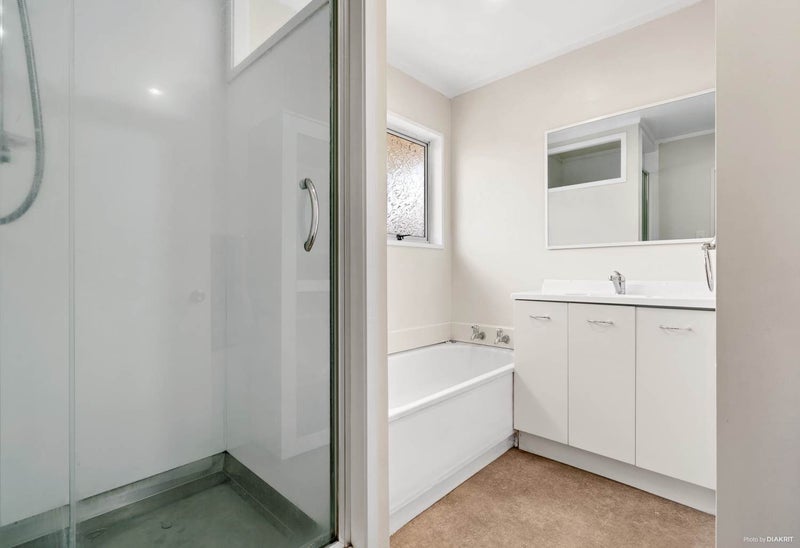 2/55A Woolfield Road, Papatoetoe, Auckland - Carousel 11