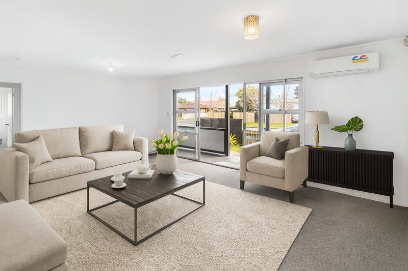 8 Walter Strevens Drive, Conifer Grove, Papakura, Auckland - Carousel 1