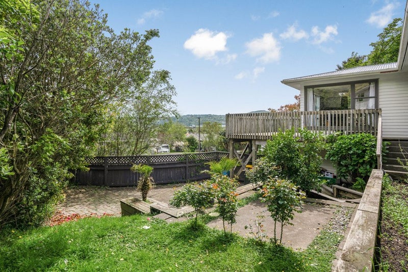 9 Damian Grove, Waterloo, Lower Hutt - Carousel 19