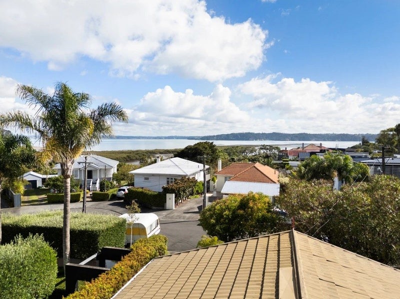 6 Weona Place, Westmere, Auckland City, Auckland - Carousel 1