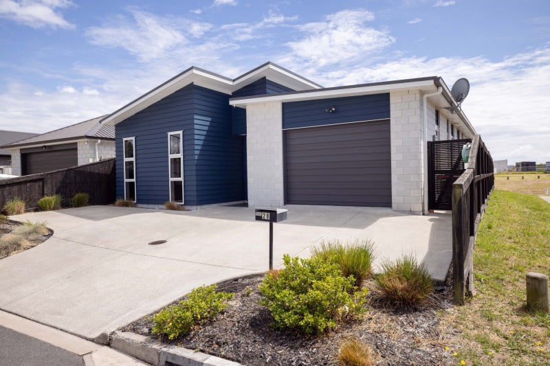 28 Marion Crescent, Papamoa Beach, Papamoa - Carousel 1