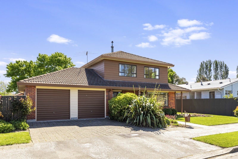 15 Valerie Place, Redwood, Christchurch - Carousel 2