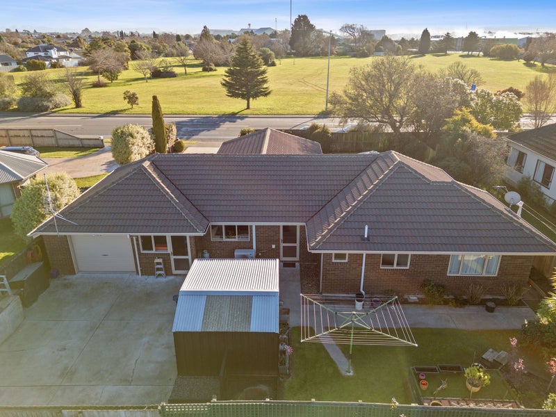 19 Springs Road, Hornby, Christchurch - Carousel 2