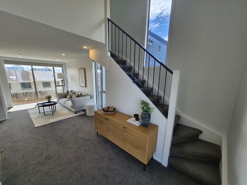 3/246 Marine Parade, New Brighton, Christchurch - Carousel 2