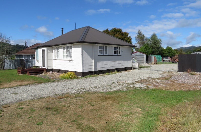 12 Plaskett Street, Reefton, Reefton - Carousel 1