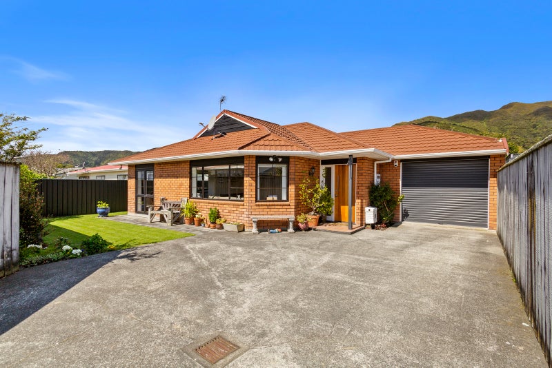 1/116 Waiwhetu Road, Waterloo, Lower Hutt - Carousel 1