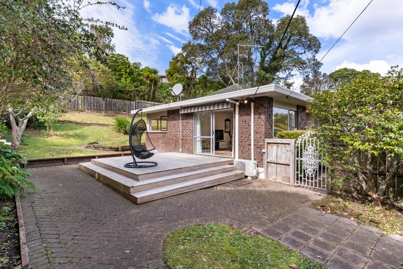 1/8 Killarney Avenue, Torbay, Auckland - Carousel 1
