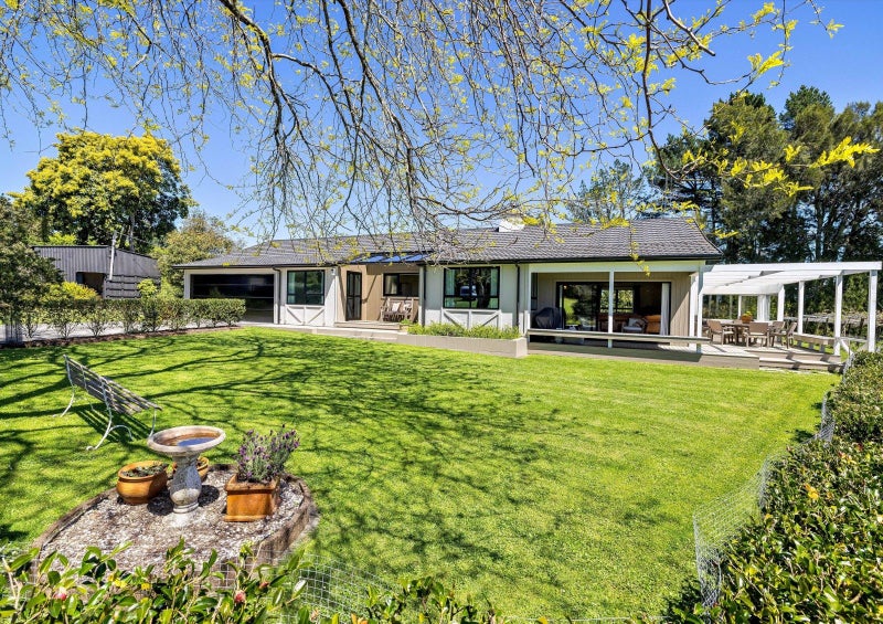 668 Pyes Pa Road, Pyes Pa, Tauranga - Carousel 1