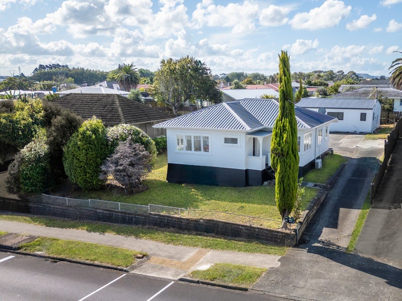 222 East Tamaki Road, Otara, Auckland - Carousel 1