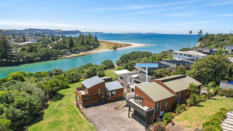 1/42 Amorino Drive, Red Beach, Red Beach - Carousel 2