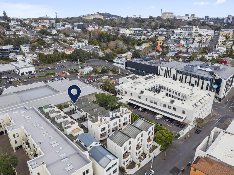 5P Cleveland Road, Parnell, Auckland - Carousel 2