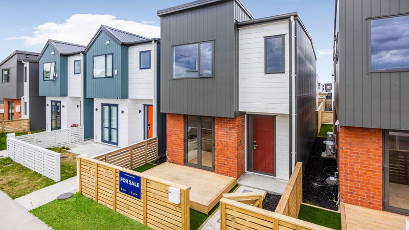 26 Corporal Street, Papakura, Papakura - Carousel 1