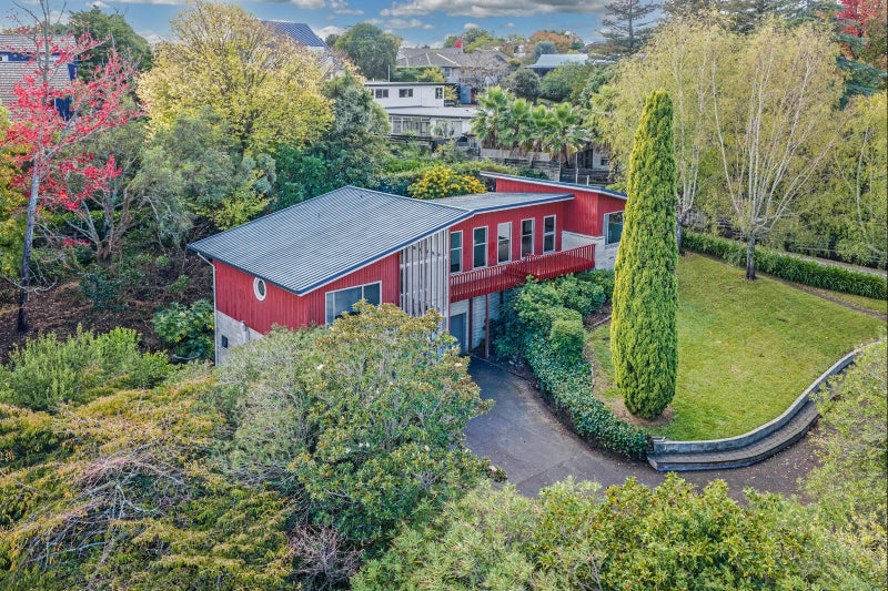 12 Lovat Street, Havelock North, Hastings, Hawke's Bay - Carousel 2