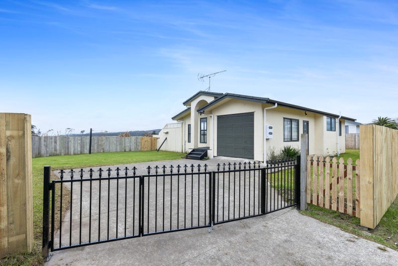 31F Springs Road, Parakai, Helensville - Carousel 1