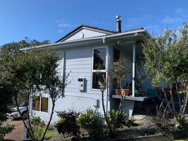 2 Garfield Road, Helensville, Rodney, Auckland - Carousel 1