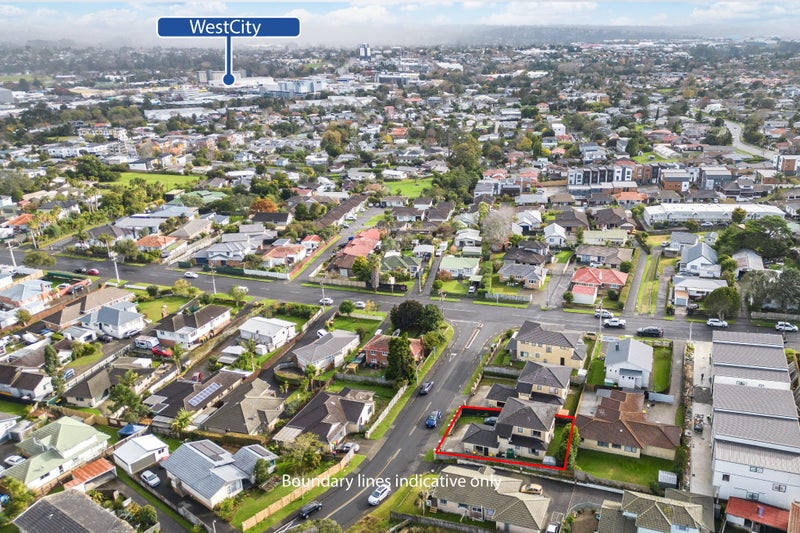 93 Waitaki Street, Henderson, Auckland - Carousel 19