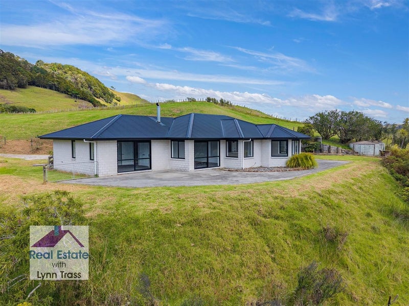 211 Irvine Road, Whangarei - Carousel 25