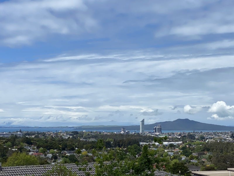 40B Monarch Avenue, Hillcrest, Auckland - Carousel 1