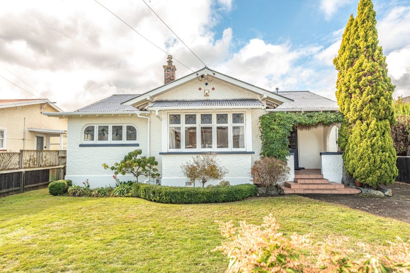 6 College Street, Whanganui, Whanganui - Carousel 1