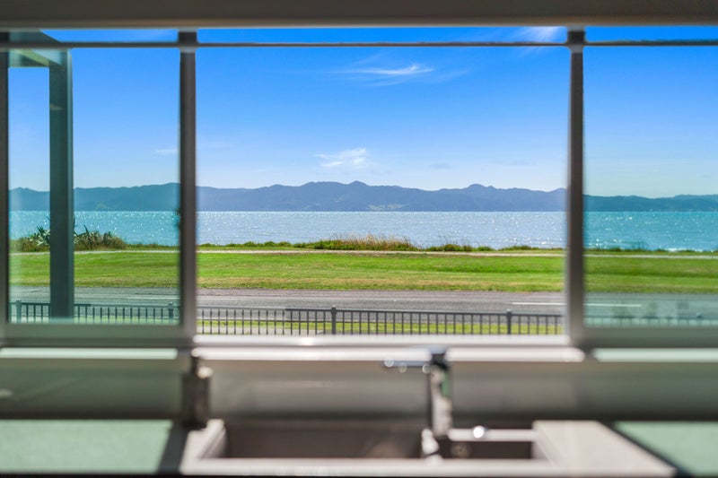 989 East Coast Road, Kaiaua - Carousel 2