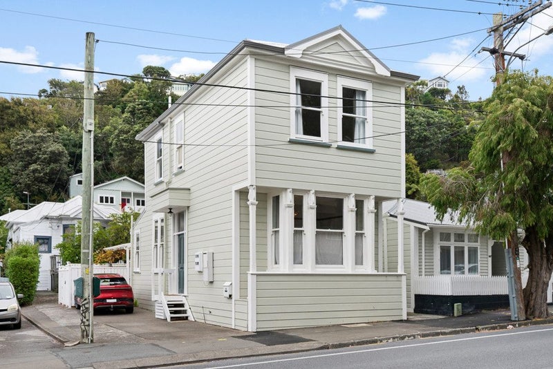 141 Aro Street, Aro Valley, Wellington - Carousel 1