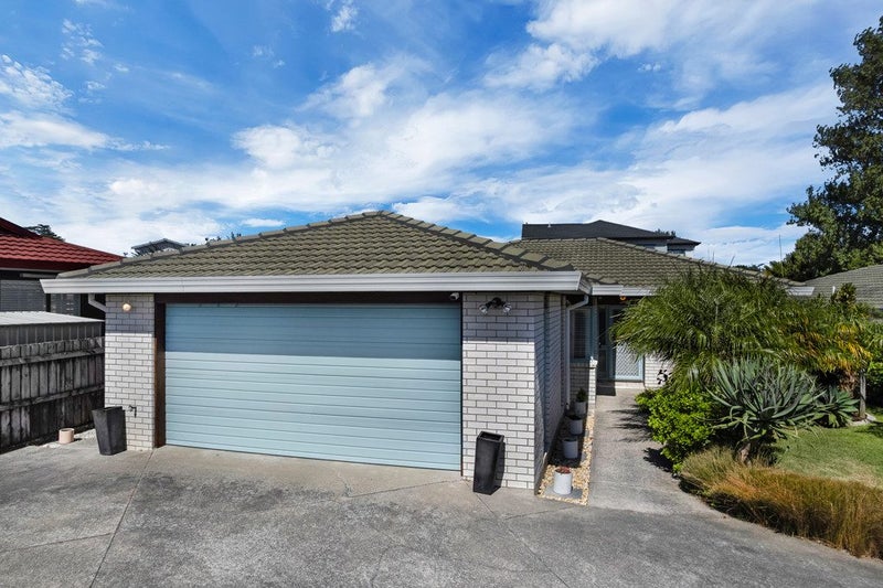 1/22 Septimus Place, Henderson, Auckland - Carousel 1