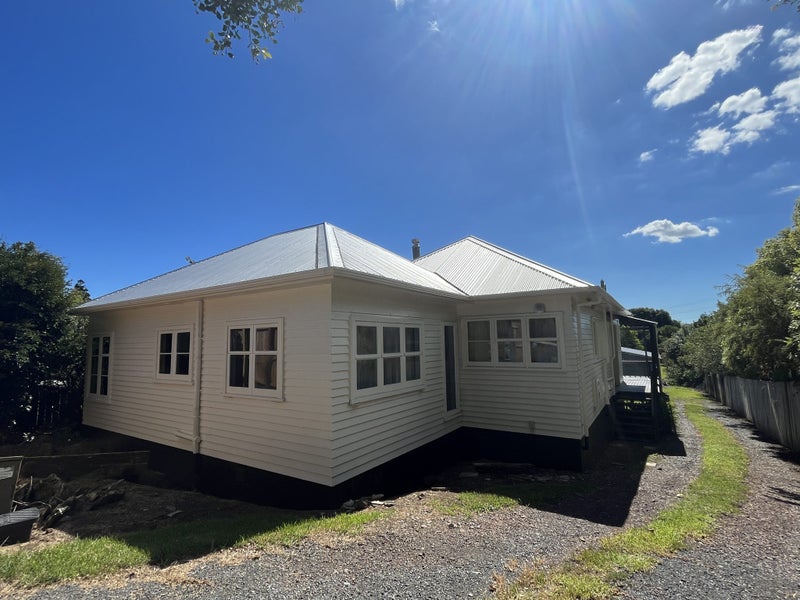 88 Panama Road, Mount Wellington, Auckland - Carousel 1
