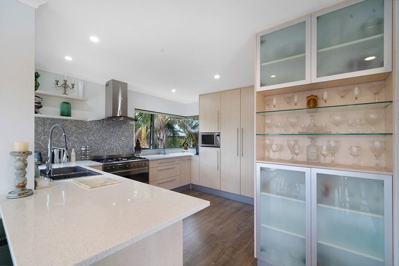 61 Alec Craig Way, Gulf Harbour, Whangaparaoa - Carousel 2