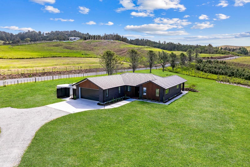 676 Millbrook Road, Waipu, Waipu - Carousel 1