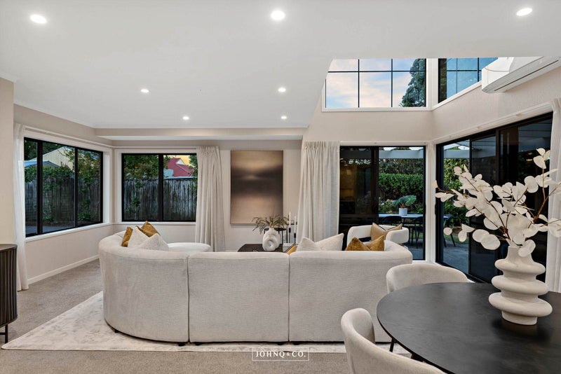 2/13 Alfred Street, Northcote Point, Auckland - Carousel 2