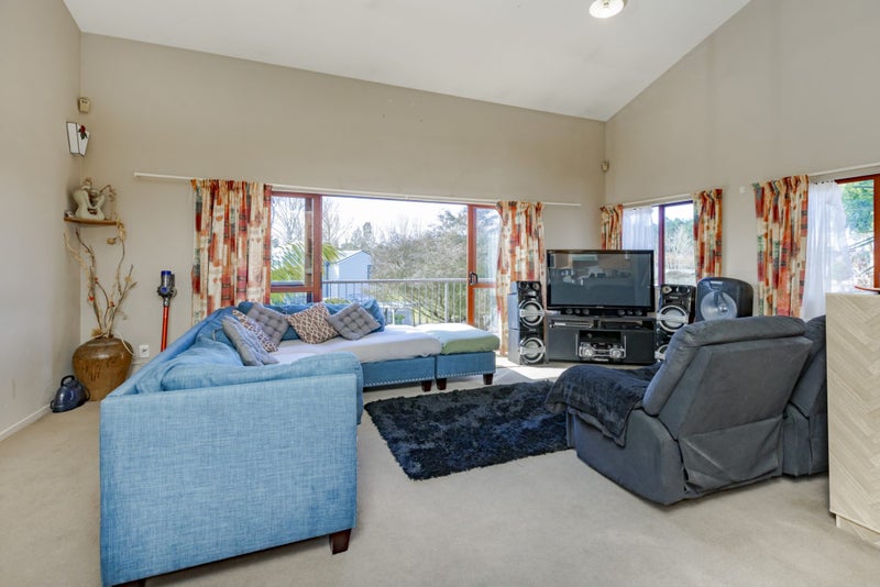 50 Malaspina Place, Papatoetoe, Auckland - Carousel 1