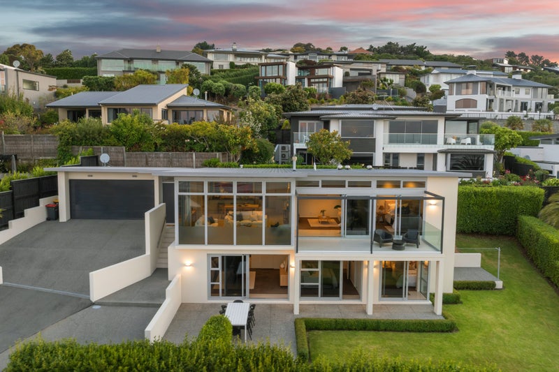 132 Glenstrae Road, Redcliffs, Christchurch - Carousel 1