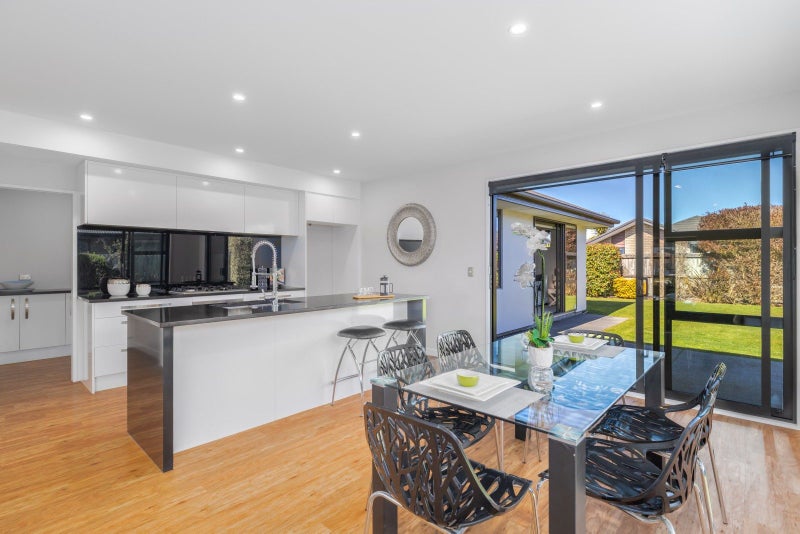 5 Urihia Street, Marshland, Christchurch - Carousel 2