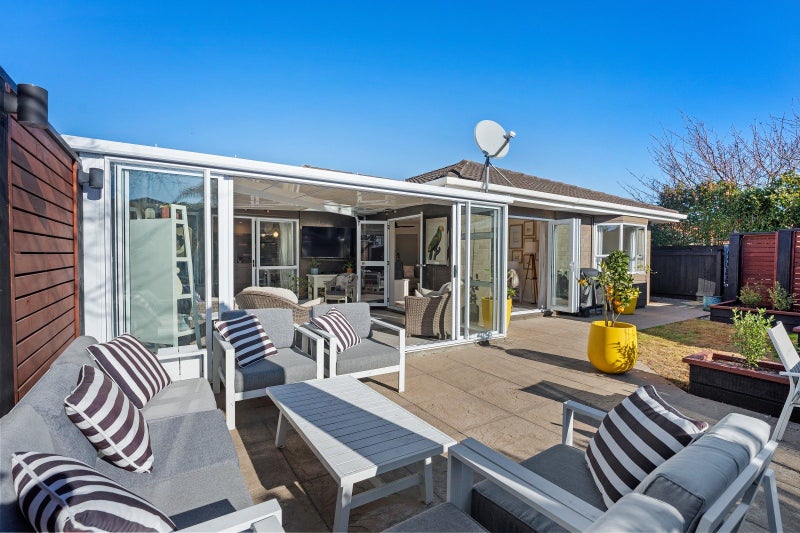 71 Cedar Drive, Paraparaumu Beach, Paraparaumu - Carousel 2