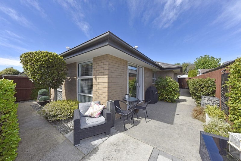 4/198 Racecourse Road, Sockburn, Christchurch - Carousel 1