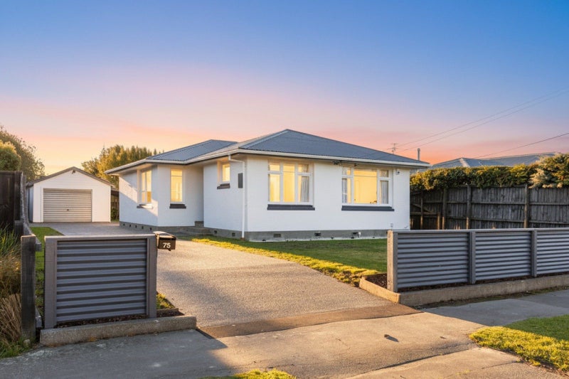 75 Stanbury Avenue, Somerfield, Christchurch - Carousel 1