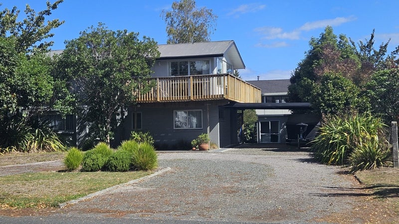 14 Ogilvie Road, Kinloch, Taupo - Carousel 1