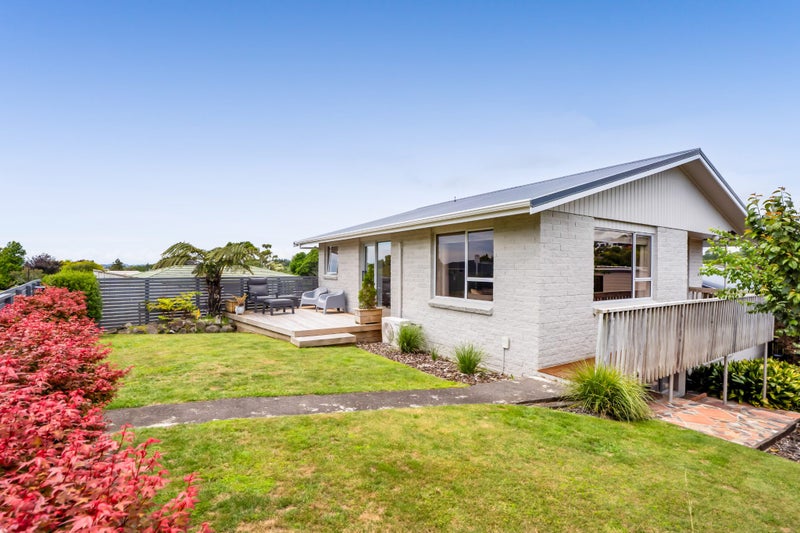 177 Govett Avenue, Frankleigh Park, New Plymouth - Carousel 1