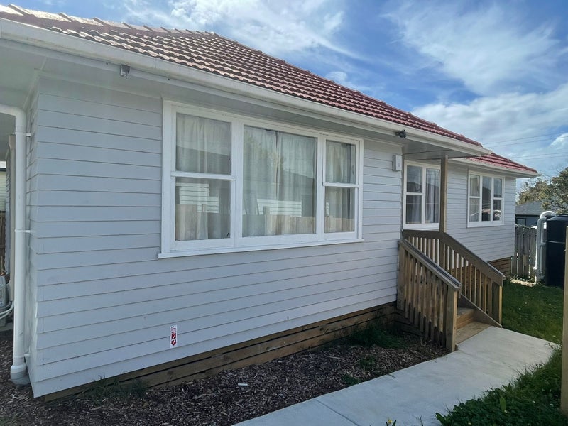 14B Ivon Road, Otara, Auckland - Carousel 1