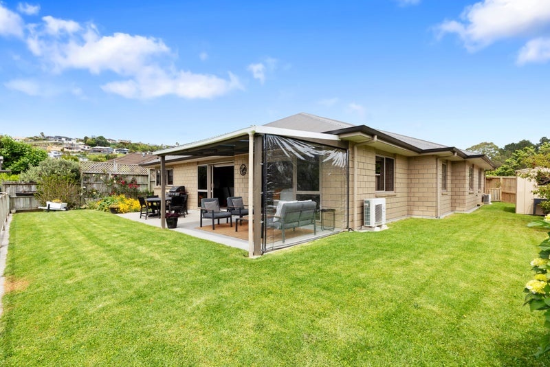 162 Oteki Park Drive, Welcome Bay, Tauranga - Carousel 1