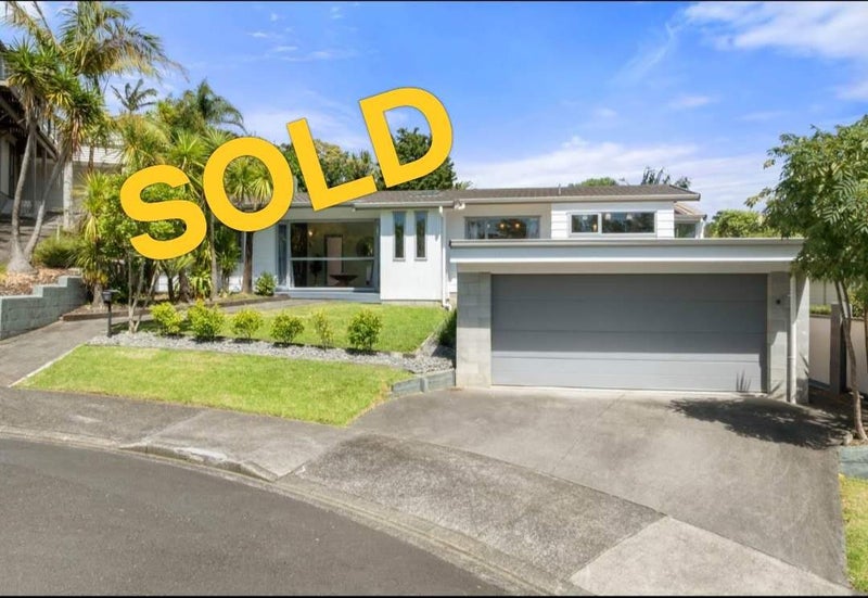 16 Nereus Place, Mairangi Bay, Auckland - Carousel 1