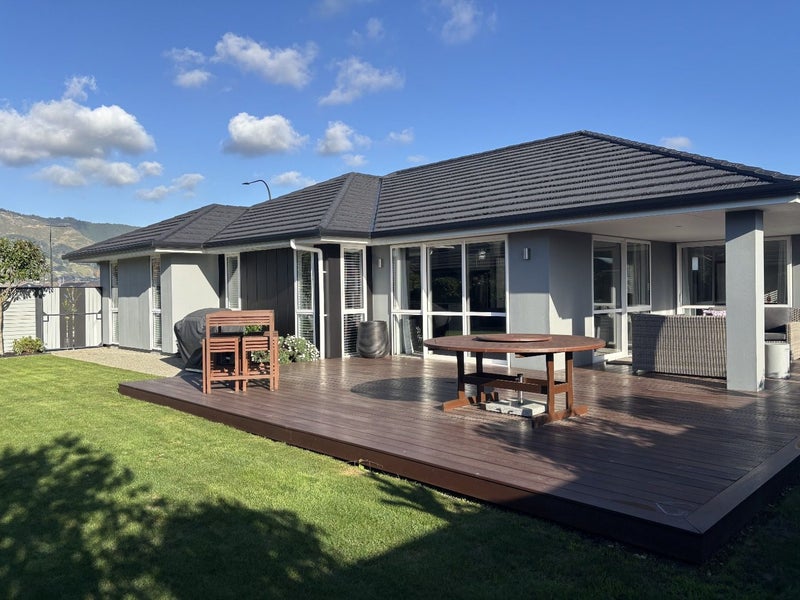 38 Berryfield Drive, Richmond, Richmond - Carousel 14