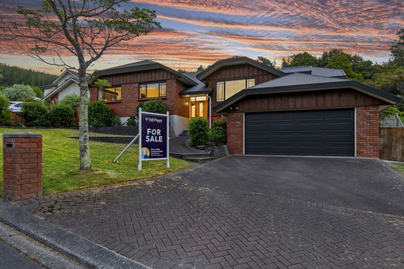 6 Sylvan Way, Silverstream, Upper Hutt - Carousel 1