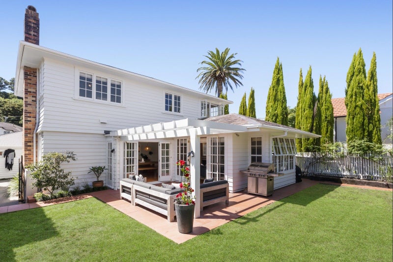 28 Jubilee Avenue, Devonport, Auckland - Carousel 2