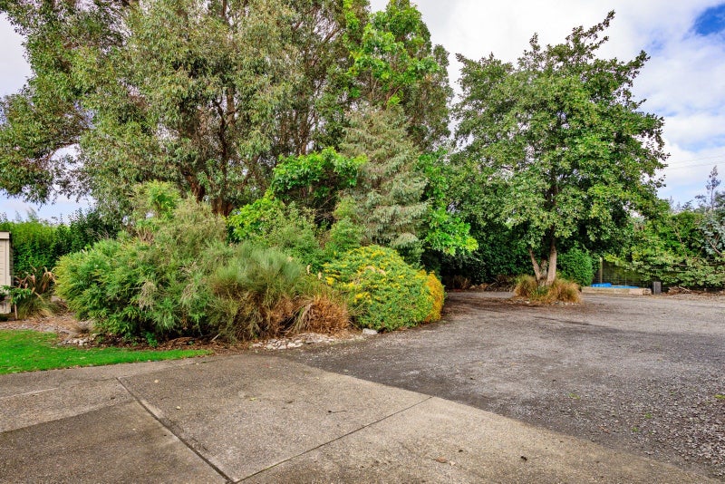 274 West Plains School Road, West Plains, Invercargill - Carousel 24