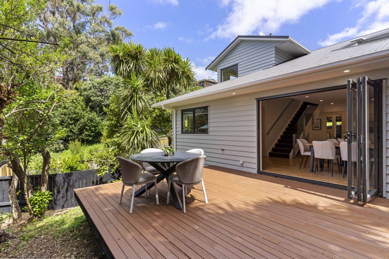 3/599 Glenfield Road, Totara Vale, Auckland - Carousel 1