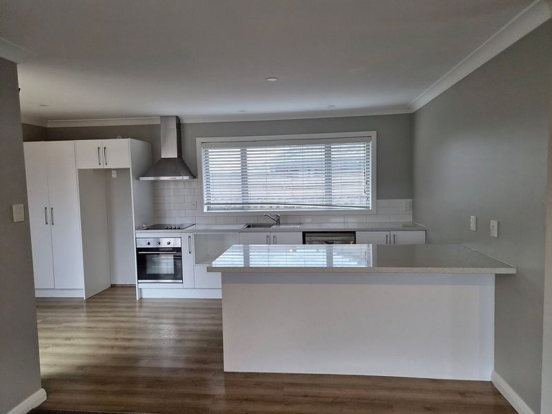 100 Willryan Avenue, New Brighton, Christchurch - Carousel 1