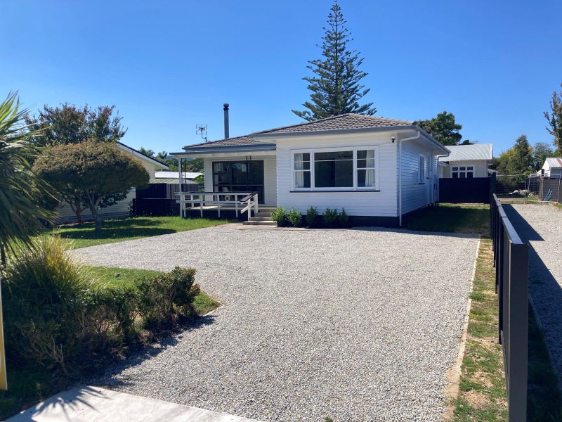 1 Steed Avenue, Te Hapara, Gisborne - Carousel 1
